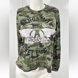 NWT The Vinyl Icons AEROSMITH Summer 1975 Women’s Camo Long Sleeve Tshirt